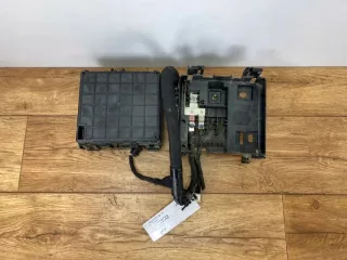 JX6T-14A094-AELX6T-14D068-NAC Блок предохранителей Ford Escape 3 Арт e11668771, вид 8