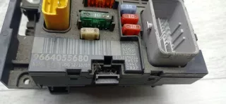 9664055680 Блок предохранителей Citroen C4 1 Арт e11668380, вид 2