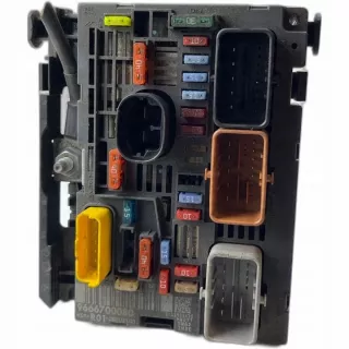 9666700080 Блок предохранителей Citroen C4 1 Арт e11668375, вид 1