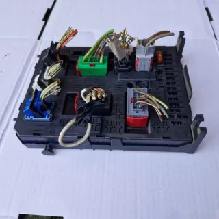 966405918001 Блок предохранителей Citroen C4 1 Арт e11668343, вид 1