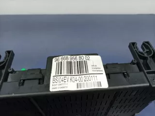 9666895680 Блок предохранителей Citroen C4 1 Арт e11668320, вид 3