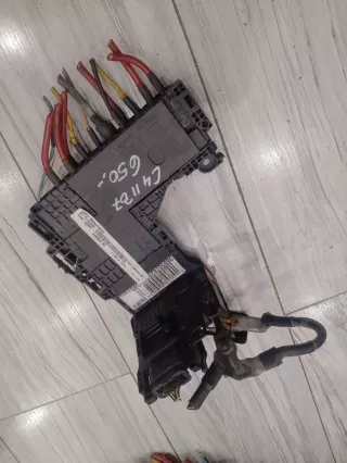 9665878280 Блок предохранителей Citroen C4 2 Арт e11668307, вид 3