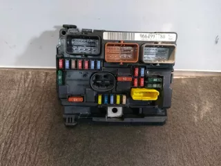 9664997780 Блок предохранителей Citroen Berlingo 2  Арт e11668160, вид 1