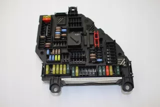 9259469 Блок предохранителей BMW X3 E83 Арт e11668023, вид 1