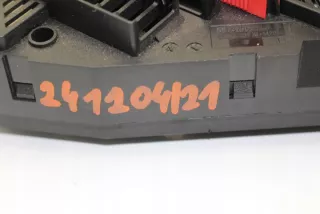 9259469 Блок предохранителей BMW X3 E83 Арт e11668023, вид 4