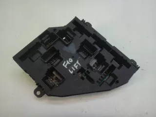 9264923 Блок предохранителей BMW 5 F10/F11/GT F07 Арт e11667854, вид 3