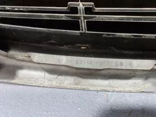 53111-05030 Решетка радиатора Toyota Avensis 1 Арт e11662987, вид 3