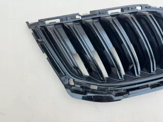 5E0853653C Решетка радиатора Skoda Octavia A7 Арт e11662880, вид 3