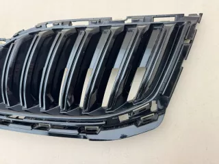 5E0853653C Решетка радиатора Skoda Octavia A7 Арт e11662880, вид 7