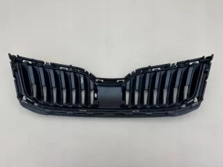 5E0853653C Решетка радиатора Skoda Octavia A7 Арт e11662880, вид 10