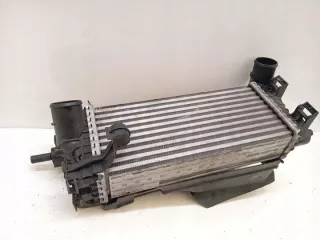 CV61-9L440-VD Интеркулер Ford Focus 3 Арт e11660743, вид 3