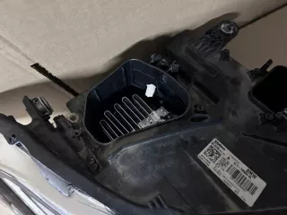 7495004-03 90146782 Фара правая BMW X1 F48 Арт e11659034, вид 4