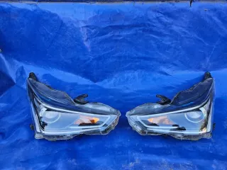 81170-0H210 Фара левая Toyota Aygo 2 Арт e11643778, вид 1