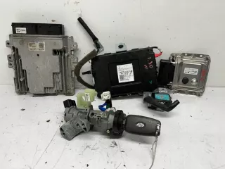 1,6CRDI 39199-2U000 391992U000 Блок управления двигателем Hyundai i30 PD Арт e11630247, вид 1