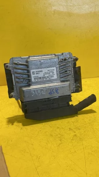 25182026 Блок управления двигателем Chevrolet Spark M300 Арт e11629847, вид 1