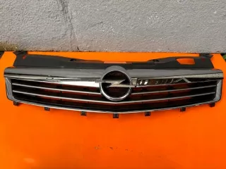 13225775 Решетка радиатора Opel Astra H Арт e11628768, вид 1