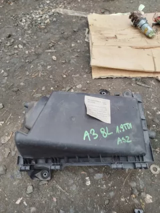 1J0129607E Корпус воздушного фильтра Volkswagen Golf 4 Арт e11625472, вид 1