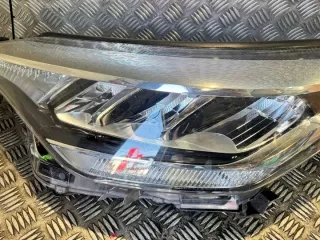 81150-F4180-00 Фара левая Toyota C-HR Арт e11620206, вид 3