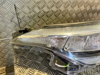 81150-F4180-00 Фара левая Toyota C-HR Арт e11620206, вид 4