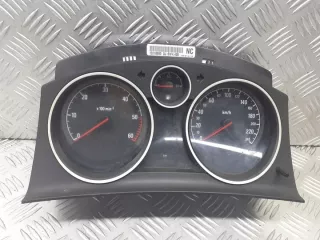 13216660 Щиток приборов (приборная панель) Opel Astra H Арт e11617823, вид 1