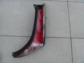 81550-0H112 Фонарь задний правый Toyota Aygo 2 Арт e11615794, вид 1