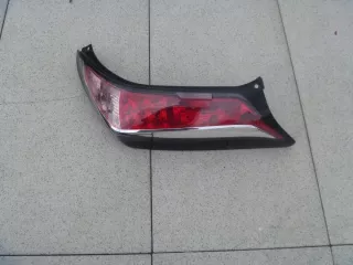 81550-0H112 Фонарь задний правый Toyota Aygo 2 Арт e11615794, вид 2
