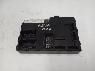 8V51-15K600-CG Блок предохранителей Ford Fiesta 5 Арт e11615155, вид 2