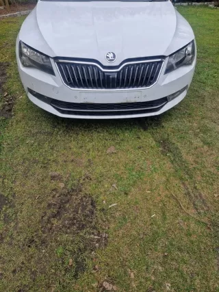 3V0807221 Бампер передний Skoda Superb 3 Арт e11614242, вид 1