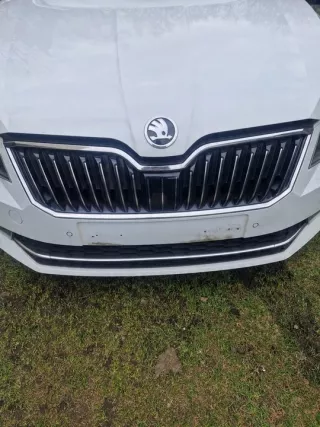 3V0807221 Бампер передний Skoda Superb 3 Арт e11614242, вид 3