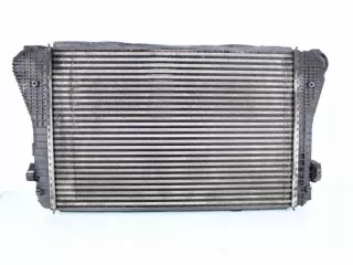 1K0145803A HFCSLGY6 Интеркулер Audi A3 8P Арт e11593162, вид 1