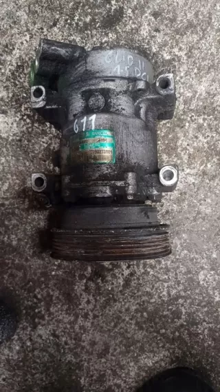 7700273801 Компрессор кондиционера Renault Clio 2 Арт e11580045, вид 1