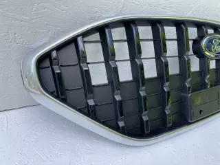  Решетка радиатора Ford Fiesta 7 Арт AL13918691437, вид 2