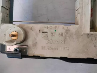 81.25444.6074 Короб предохранителей MAN TGM Арт AL13978566113, вид 3
