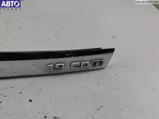 13137862 Накладка подсветки номера Opel Zafira B Арт 55012239, вид 3