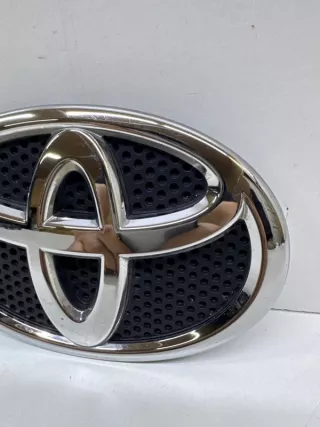 7530142051 Эмблема решетки радиатора Toyota Rav 4 5 Арт VZ238171, вид 2