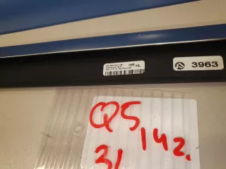 8R0853763F2ZZ Молдинг стекла задней левой двери Audi Q5 1 Арт ZAP284860, вид 5