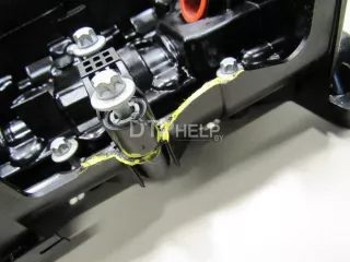 11128570828 Крышка головки блока (клапанная) BMW 3 E90/E91/E92/E93 Арт AM81027351, вид 3