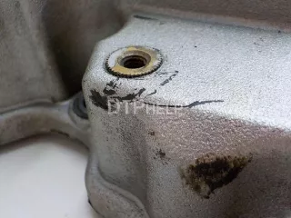 94810513207 Крышка головки блока (клапанная) Porsche Cayenne 955 Арт AM84573033, вид 4