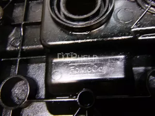 1858445 Крышка головки блока (клапанная) Land Rover Freelander 2 Арт AM100408505, вид 4