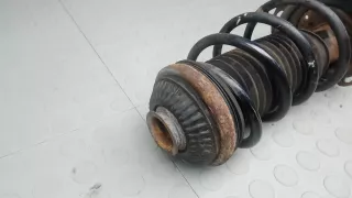 344356,  24466534,  93179692,  312254,  24466413,  93179402 Стойка передняя левая Opel Astra H Арт KNK25K501, вид 2