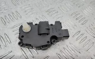 K9749006 Моторчик заслонки печки Porsche Panamera 970 Арт 108696, вид 2