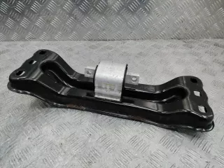 A2052401802 Кронштейн Кпп Mercedes C W205 2.2л Арт 104924, вид 3