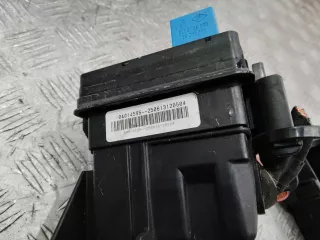 243820003R,63595709 Блок предохранителей Renault Scenic 3 Арт 104040, вид 3
