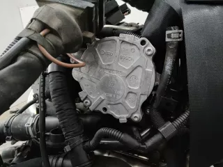 03L145100 Насос вакуумный Audi A4 B8 Арт 103113