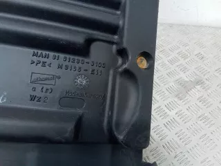 81612300100 Защита арок передняя правая (подкрылок) MAN TGL Арт 97743, вид 5