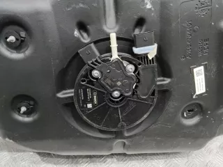 Бак AdBlue Mercedes ML/GLE W166 2017г. A1664704401 - Фото 4