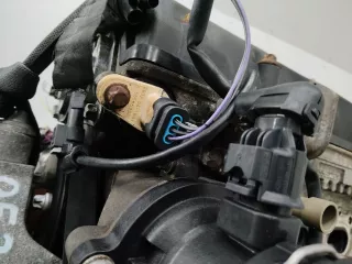 55566932 Датчик распредвала Opel Corsa D Арт 95331