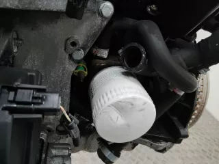  Теплообменник масляного фильтра Volvo V40 1 Арт 92236