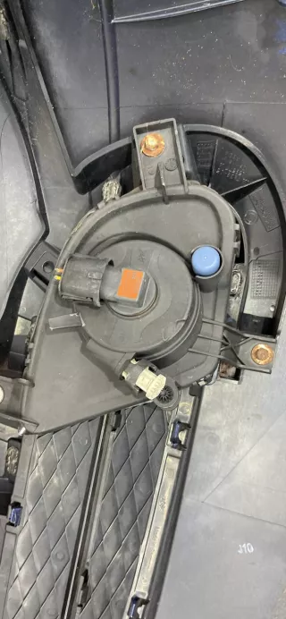 17003701 фара противотуманная левая BMW 3 E90/E91/E92/E93 Арт 86795, вид 2