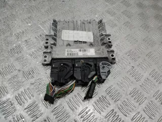 237101495R Блок управления двигателем Renault Scenic 3 Арт 82838